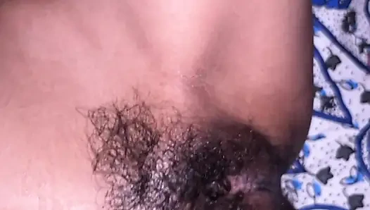 Jadi, akhirnya aku ngentot istriku yang baru nikah