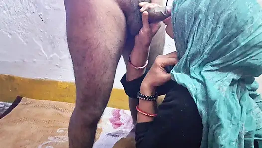 Горничная трахается с хозяйкой, секс-видео