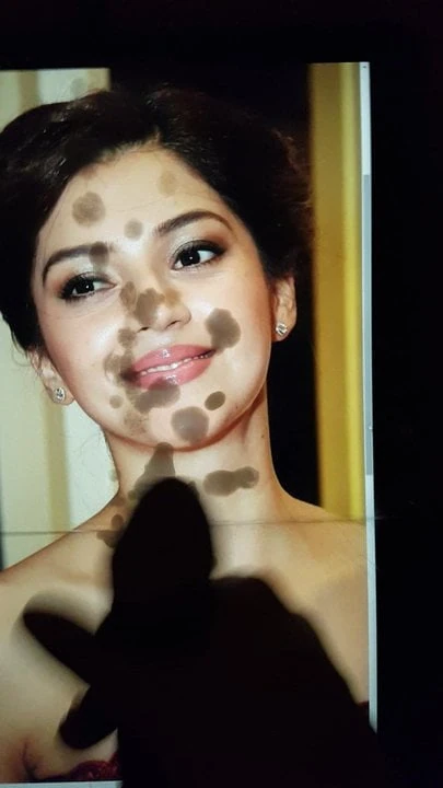 Mehreen Kaur Pirzada Cumtribute