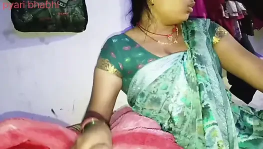 Water came out of the hand of brother-in-law's penis, desi sexy video, sexy video, sex video.