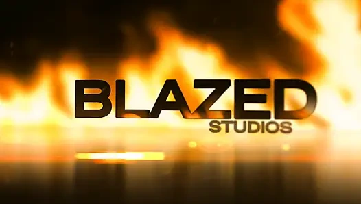 Stephanie Reigns - büyük beyaz yarak emiyor