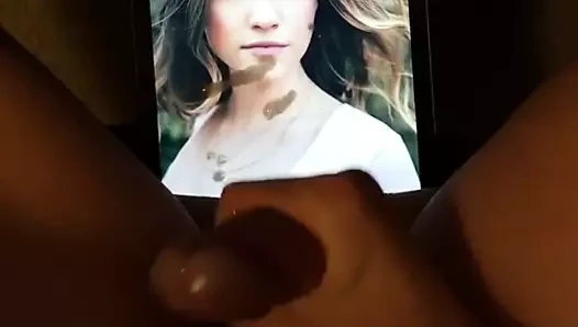 Violett Beane - boşalma anısına #1