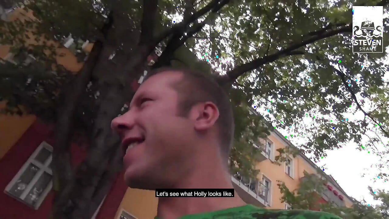 Минет в машине!! Мы едим ее киску после обеда: Холли Бэнкс - StevenShamedating