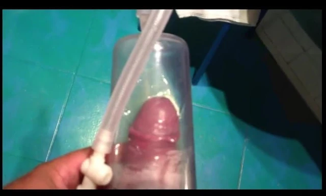 vAKUUM pEE