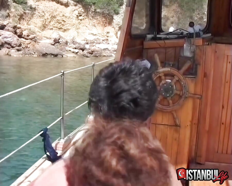 Selma's Horny for the Turkish Captain