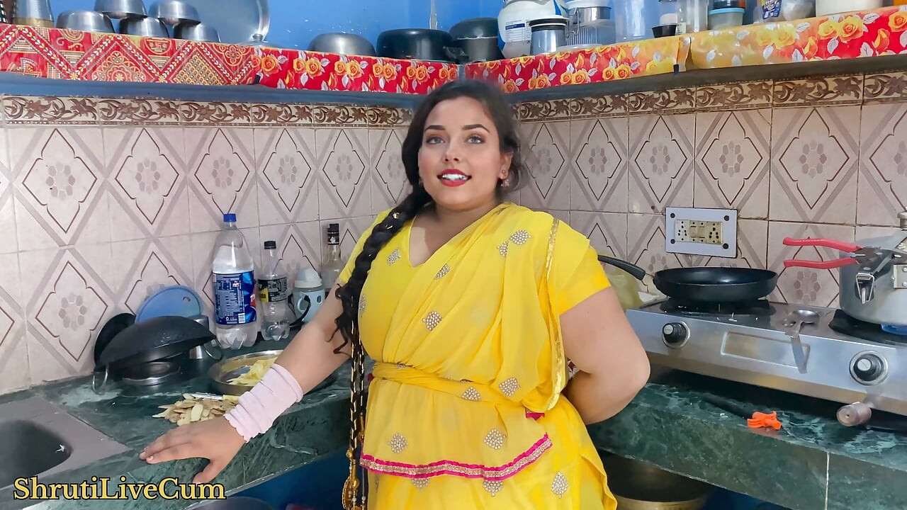 My Devar Ji Has a Good Sense of My Ass so While We Are in Quarantine Desi Village New Married Bhabhi Sex in Hindi Audio