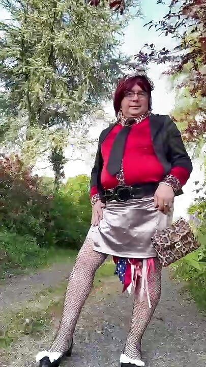 Dressed in a little grey skirt for an evening out