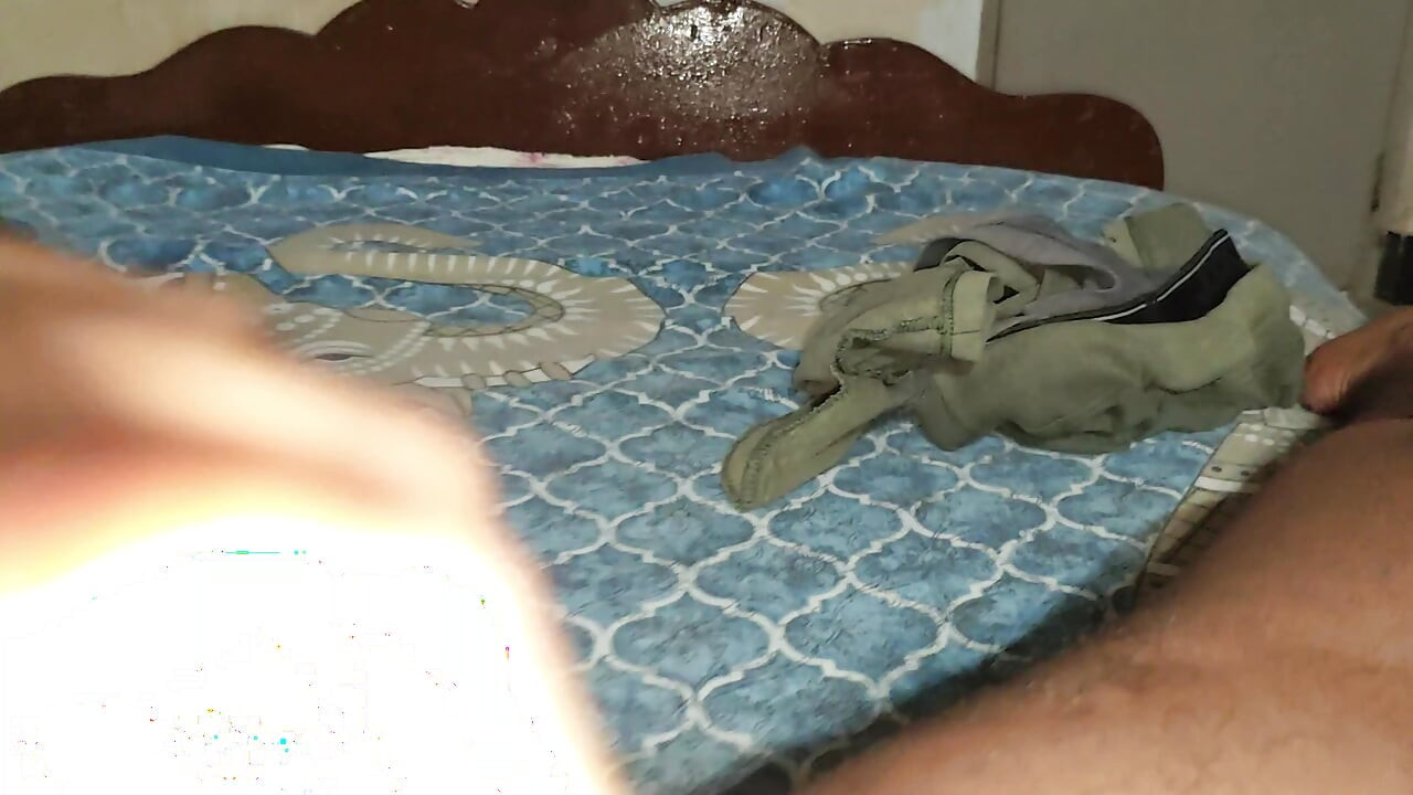 Teen boy masterbating after watching porn