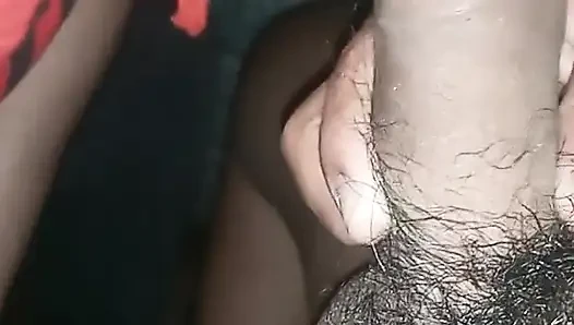 Istri bosku nyepong kontolku