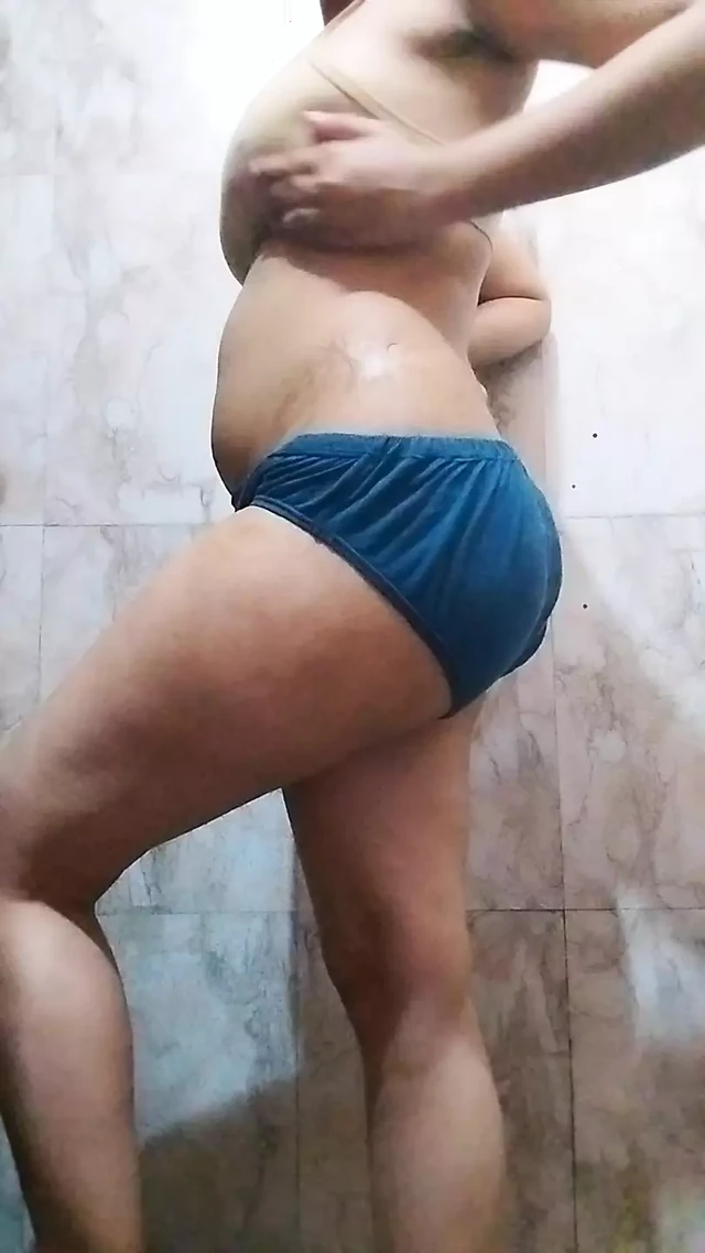 Desi rustic sex video with girlfriend's hot sexy friend after going to her house