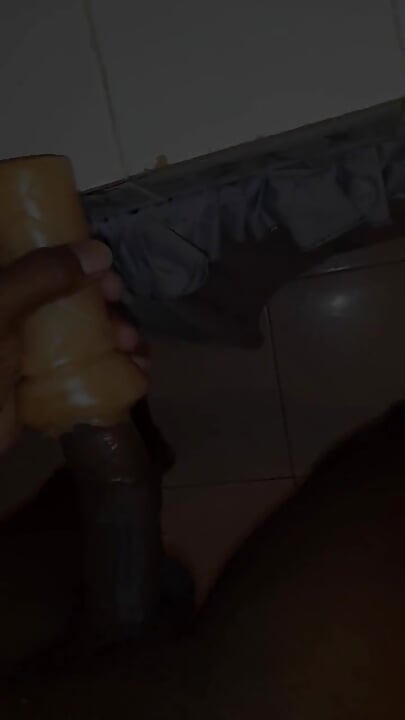 Jerking off S12 Ep2