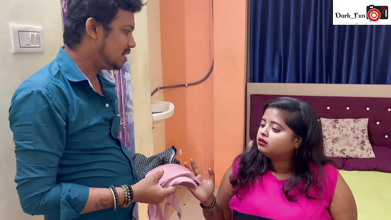 SALESMAN NE PARCEL DENE AAKE CUSTOMER KO CHOD DALA PART- 1