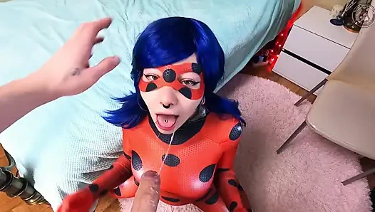 Supervillain Übernimmt Die Kontrolle Über Die Superheldin - POV Seduction Fantasy