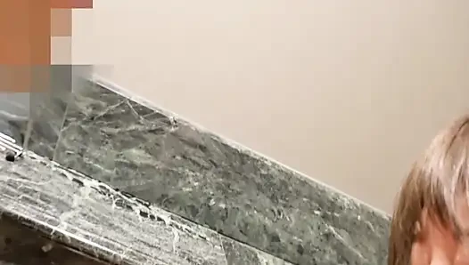 Endless Stamina. Cowok ini nggak pernah melambat dan dia pengen yang lebih