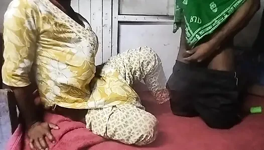 Büyük yarak desi desi dede genç kız ilk kez ikiz oğlanla sikişiyor ev yapımı sikiş