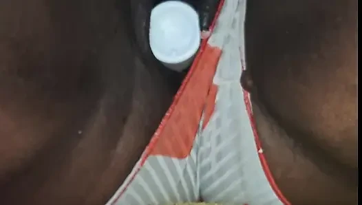 Das passiert, wenn ich, als freche stiefmutter, geil an ihren stiefsohn denke