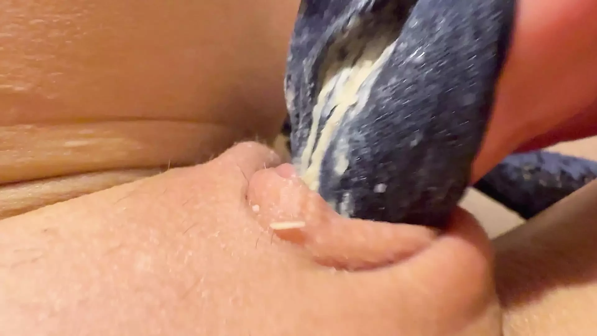 Sehr Schmutziges Sahniges Stinkendes H schen In Nahaufnahme M dchen 