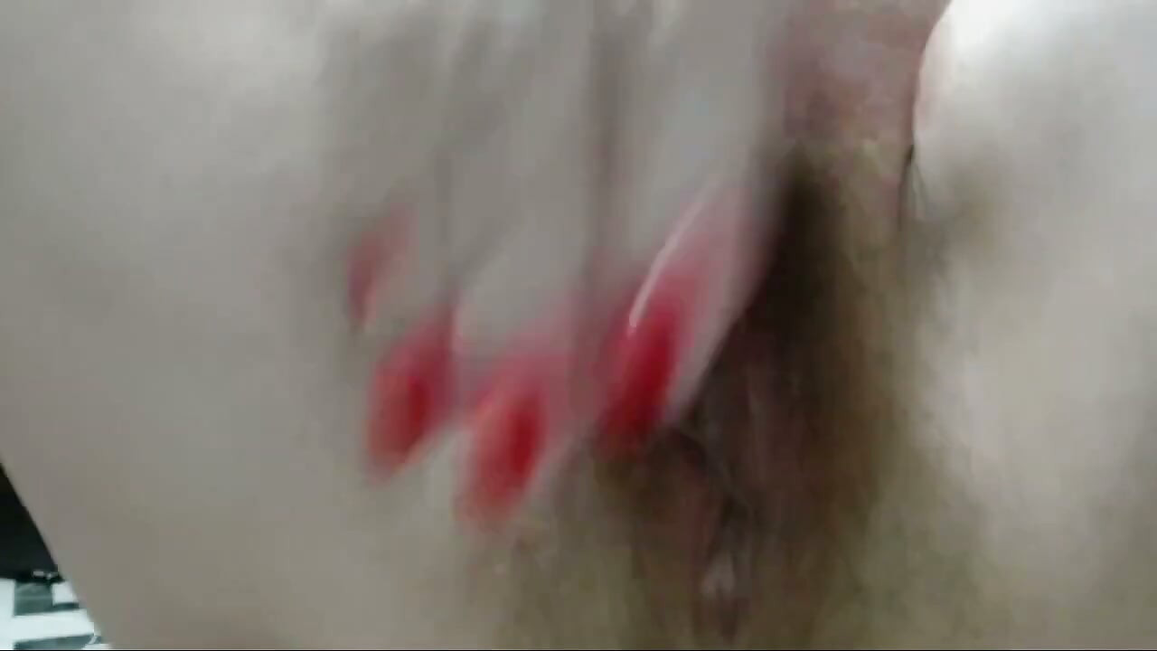 털이 무성한 보지를 자위하는 사랑이 흥미진진하다