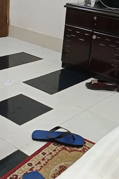 College Bhabhi's Dirty Secret Revealed