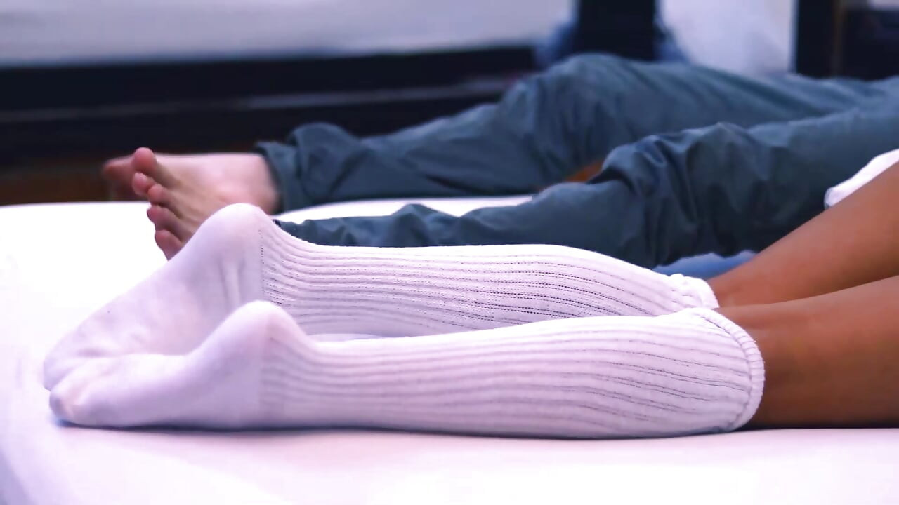 The city man and woman have sex in his room while their friends are on a date