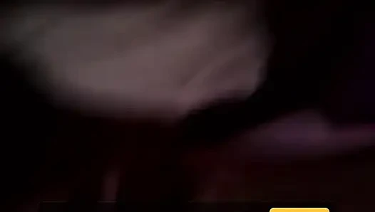 Gadis muslim india lagi asik nyepong kontol dan ngocok kontol