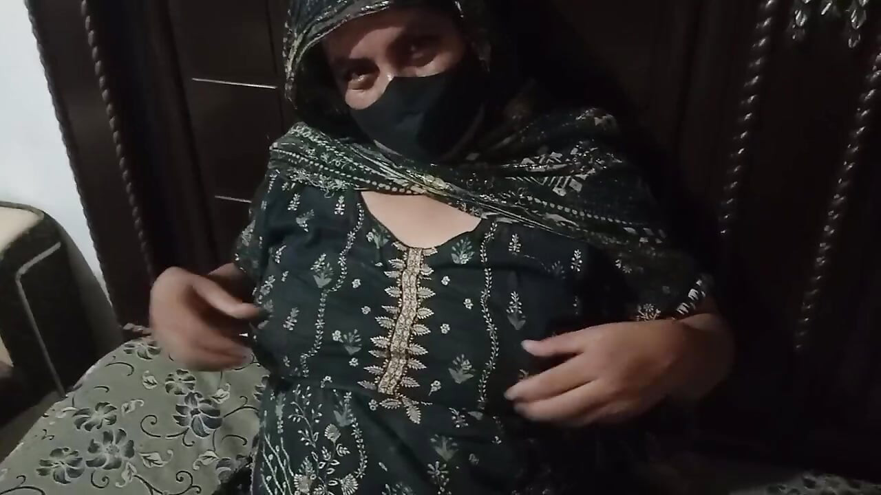New hot bhabhi sex video big boobs press hot video full masti pakistani bhabhi