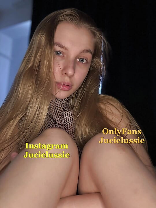 First time Fisting pussy so hard