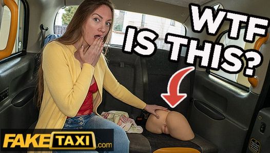 Fałszywa taksówka - brunetka loszka znajduje gumową pochwę i oferuje swoją prawdziwą cipkę za darmo