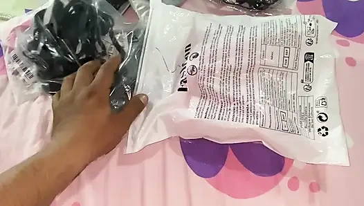 Aku harus membayarnya dengan semua yang kubeli