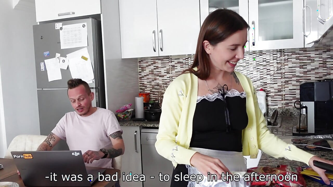 As Soon as the Wife Left the House, He Immediately Fucked the Maid in the Ass!