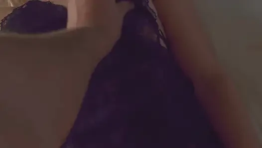 Video rekaman seks pasangan perancis dengan lingerie seksi di ranjang - emile dan amelie