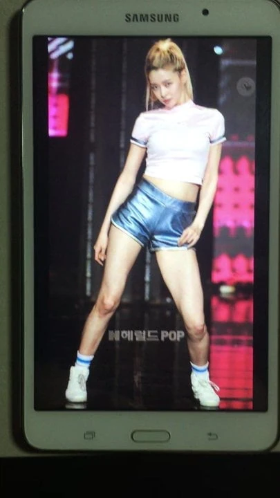 Hellovenus nara sperma hyllning #2