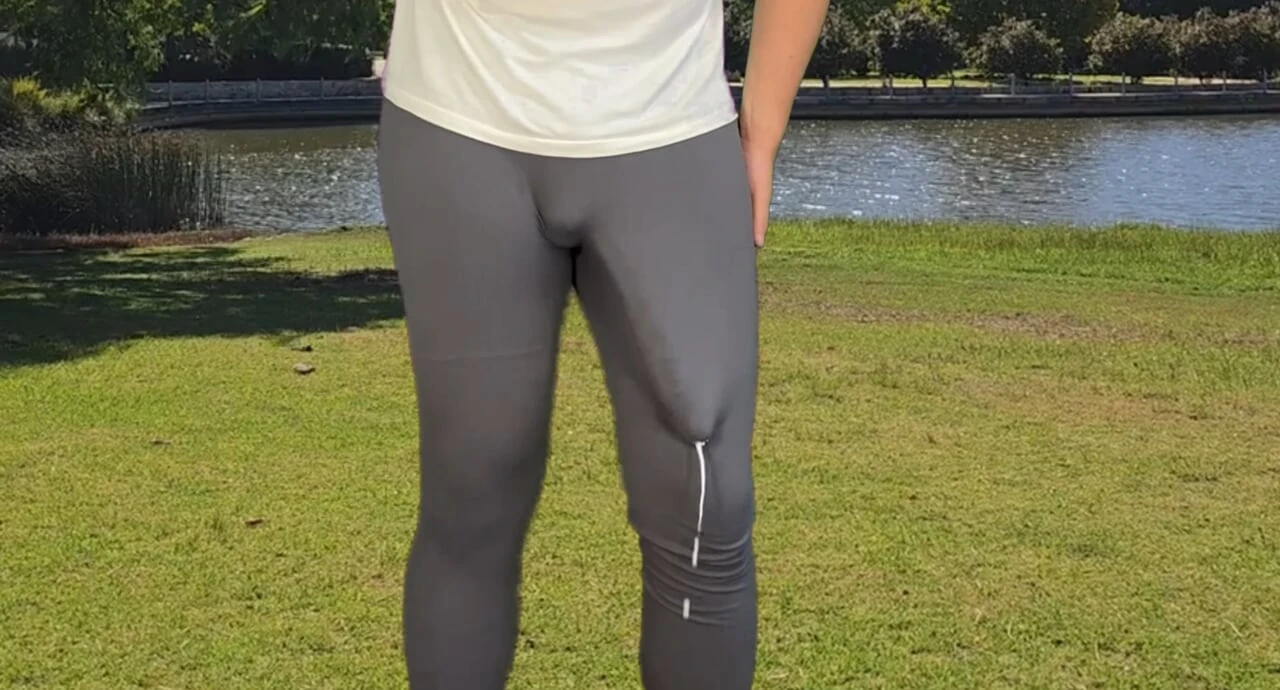 Monstercock voyeur cumshot