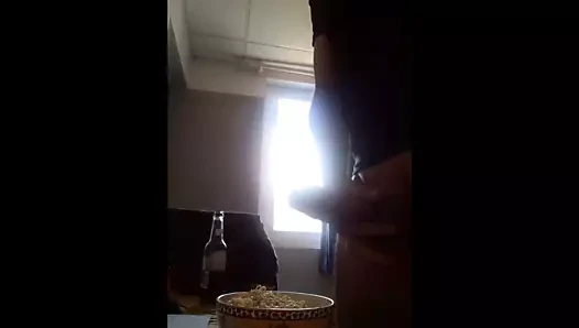 Cumming büyük yük üzerinde gıda hummmm