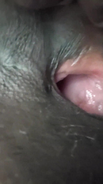 デシの美しい女の子が初めてきつい膣を体験するXXX動画、デシの美しい村の女の子のセックス動画 |クリップ1