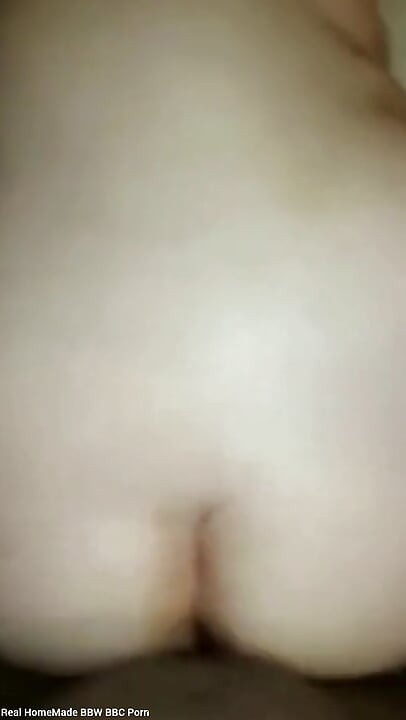 Polonesa ssbbw fodida duro de quatro gritando orgasmos
