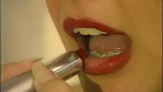 Seksi sarışın ağızda yarak seviyor