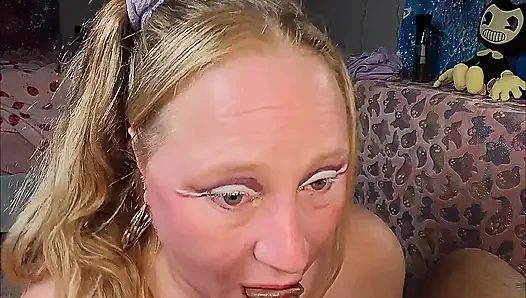 Throat goblin ep - 93 tante seksi rambut pirang nyepong kontol sampai tenggorokan