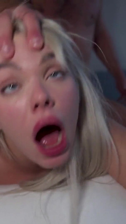 AGGRESSIVE HARD SEX WITH GORGEOUS VIXEN MODEL - Ashby Winter | Clip 3