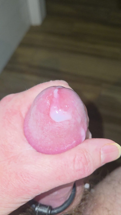 今日はエッジングしながら断食で射精しました!素晴らしいオーガズムが嫌いな人なんているでしょうか?!