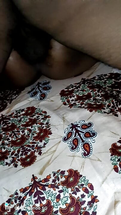 Meri esposa do land chahiye