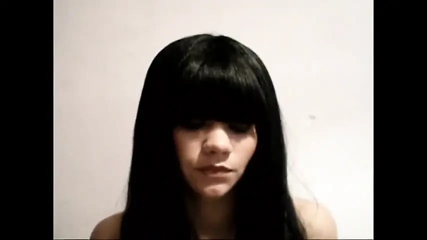 Lea chewing on food