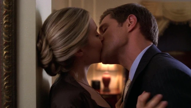 Sarah Carter - ''Shark'' s1e09