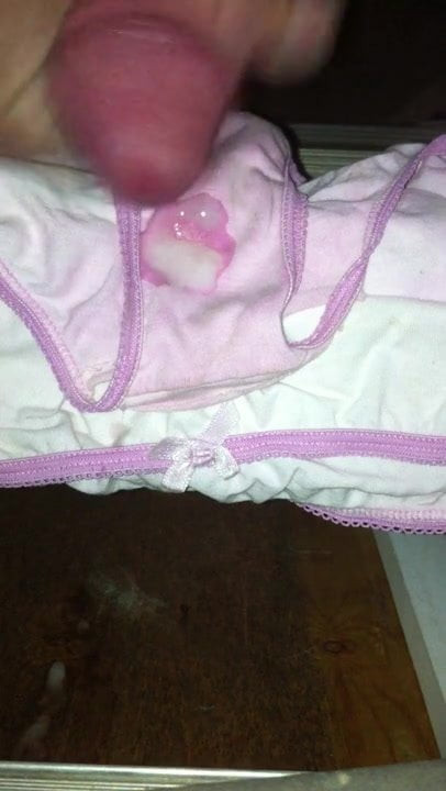 mil panty cum3