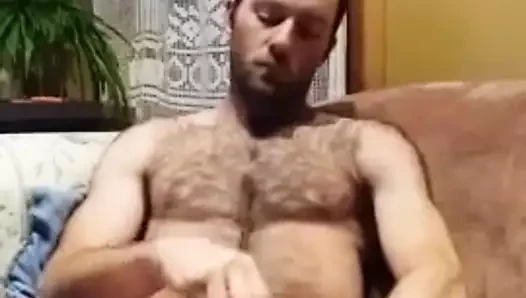 Pump porn video – hairy daddy pumps out a load