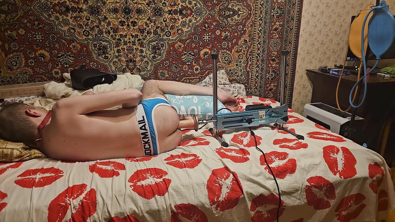 Horny Sasha Earth Stretches Tight Hole Fuck Machine