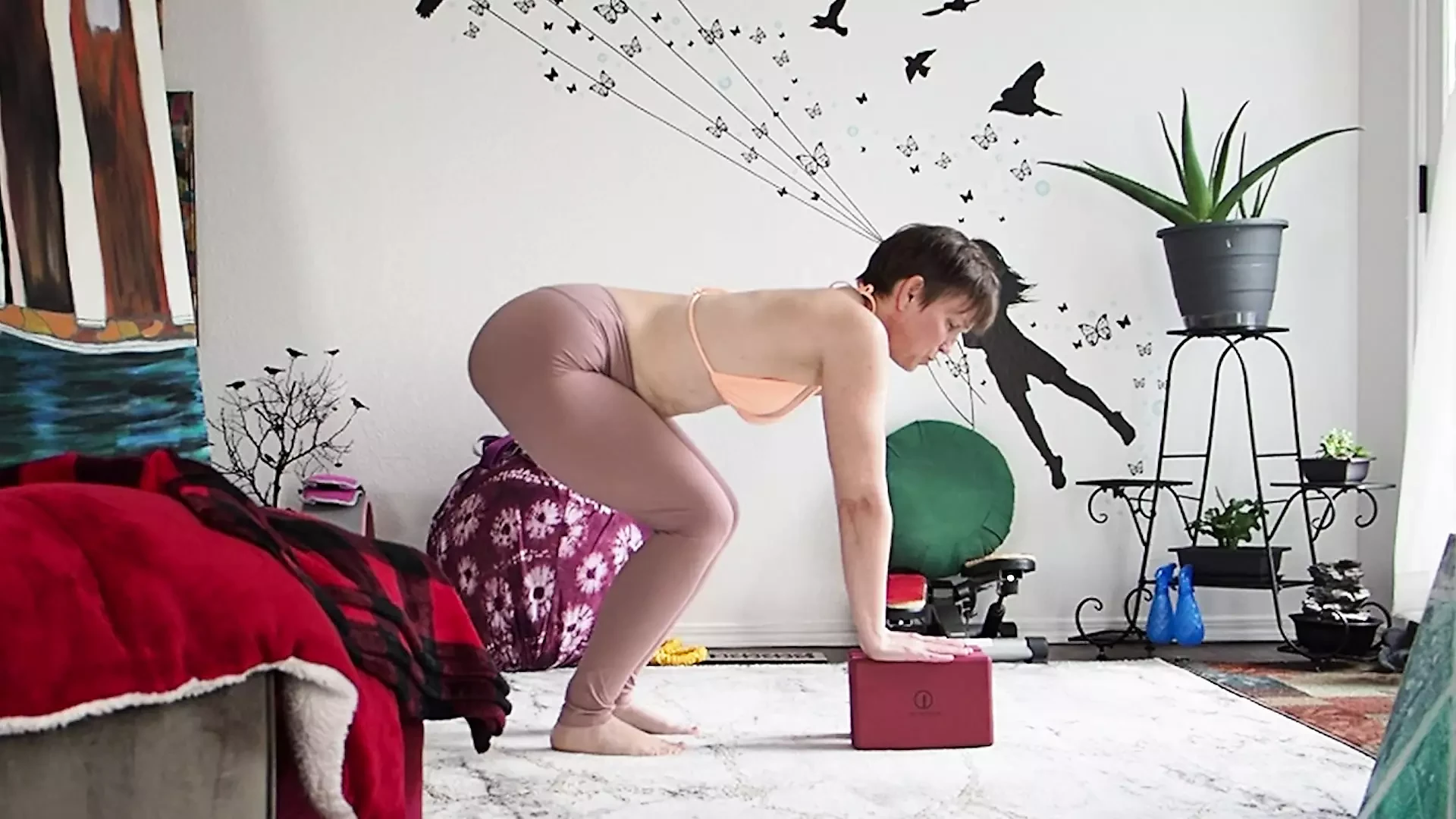 Yoga Pants Cameltoe Bikini Top Workout: American Brunette Porn