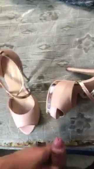 cum in heals