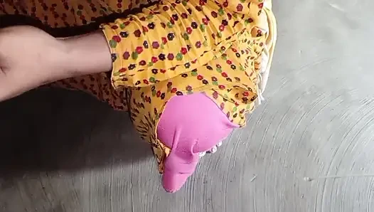 Horny Desi Aunty on Bed Legs Spread Wide, Full Energy Fucking (Bangla Audio)