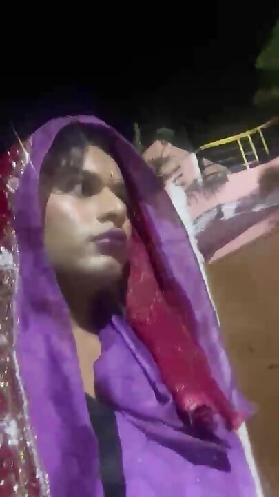 Urvashipatil silk saree  ghar ke andar ghap ghap krrhi thi